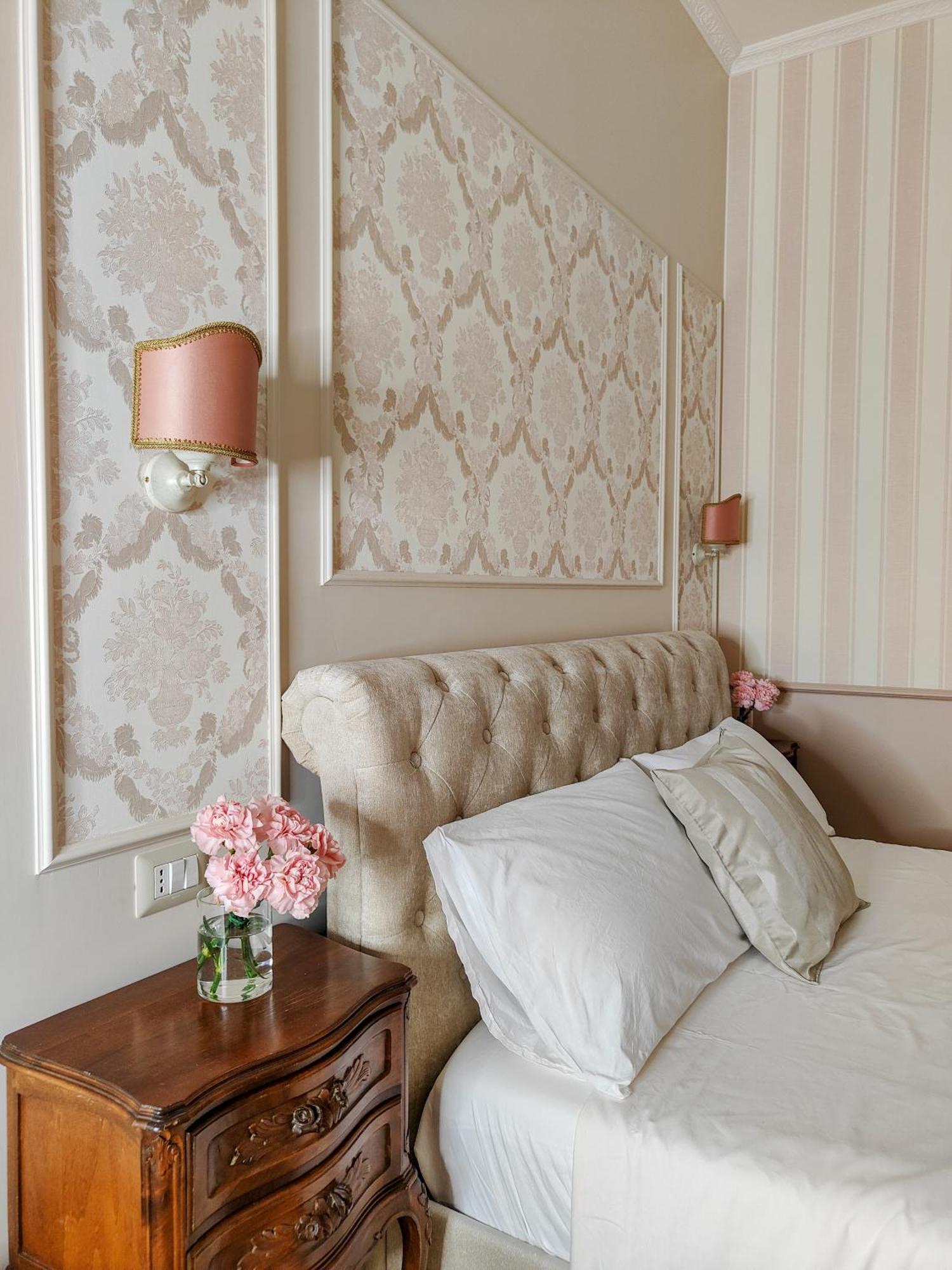 Couette-café Maison Bonheur Rome